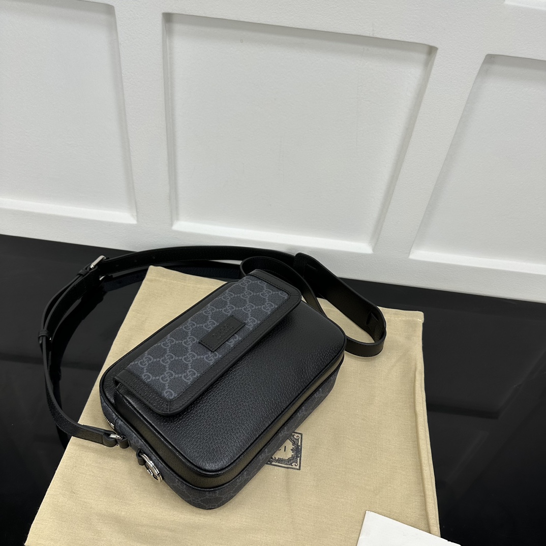 Gucci Satchel Bags